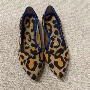 Rothy's Leopard Print Pointed Flats with Blue Trim (NEVER WORN)